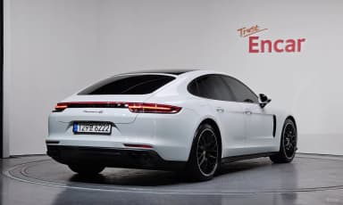 Panamera (971)