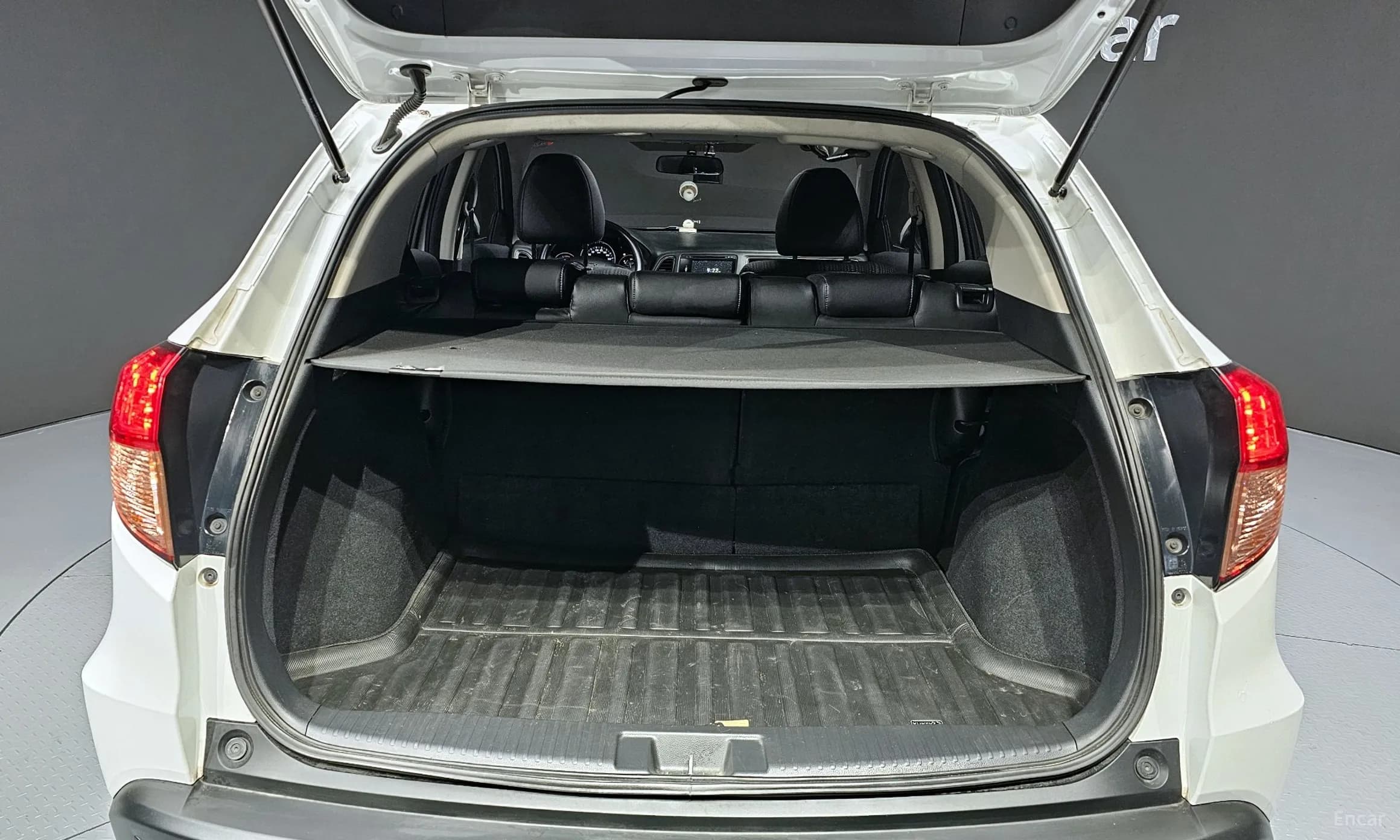 HR-V