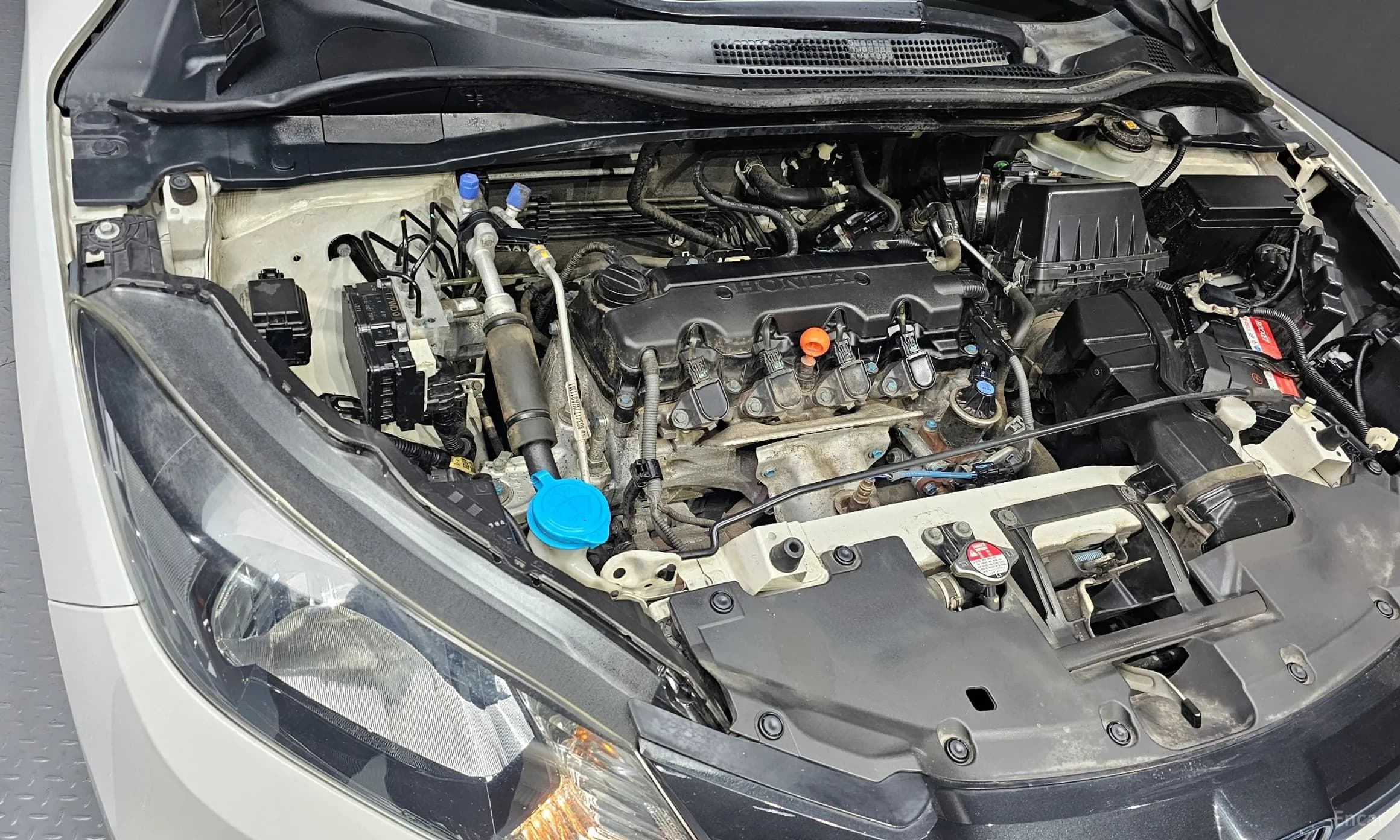 HR-V