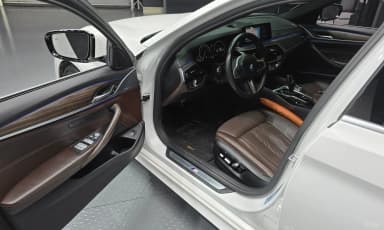 5 Series (G30)