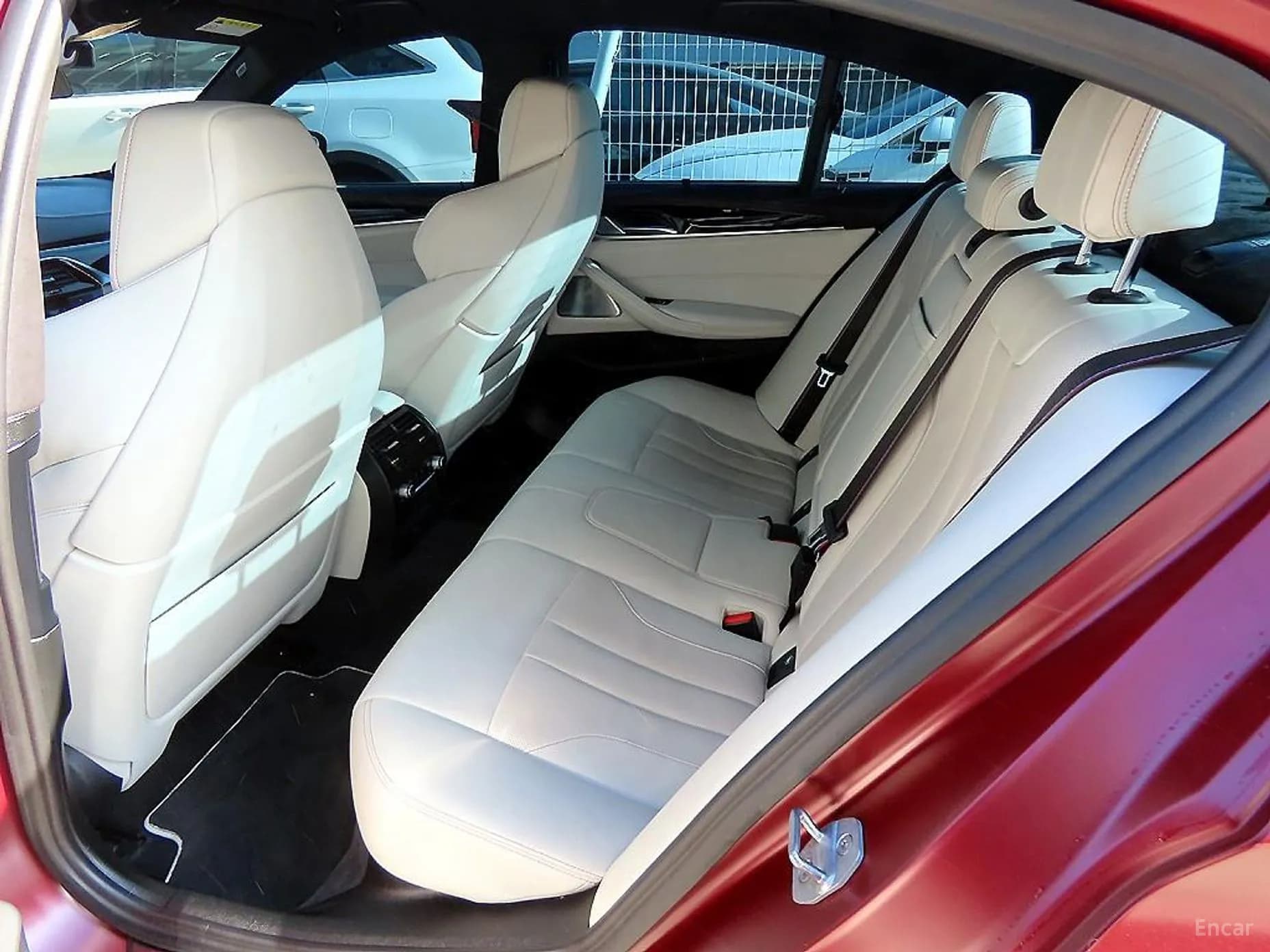 M5 (F90)