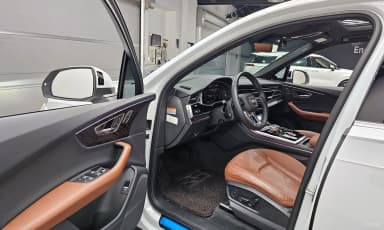 Q7 (4M)
