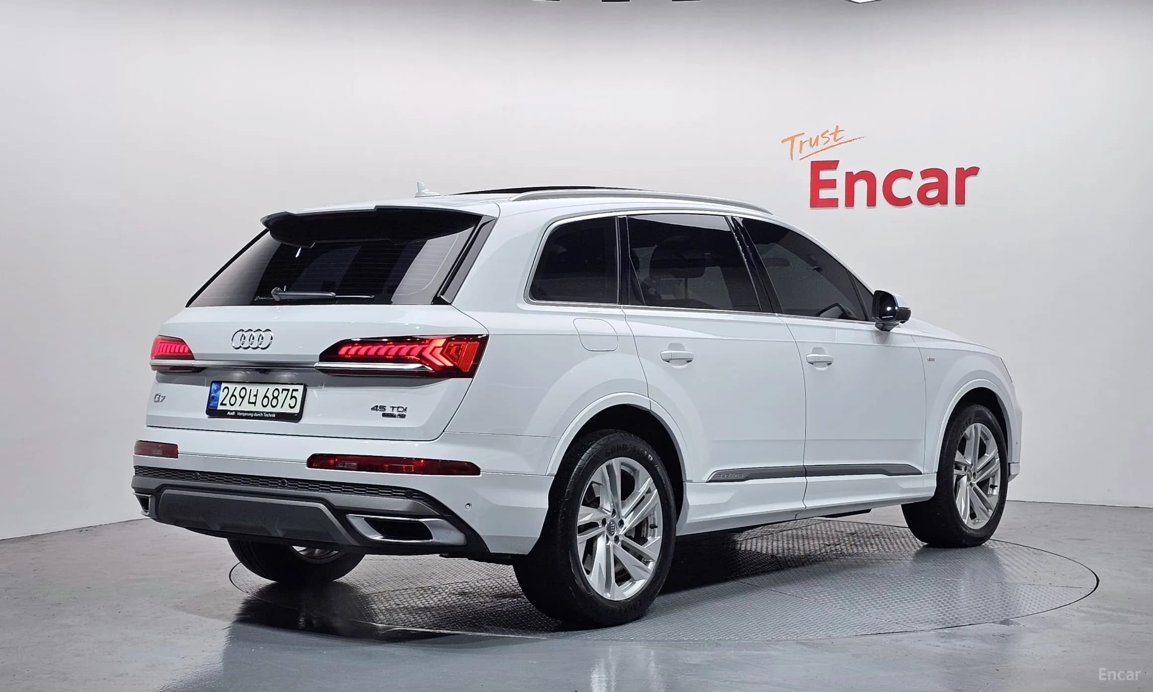 Q7 (4M)