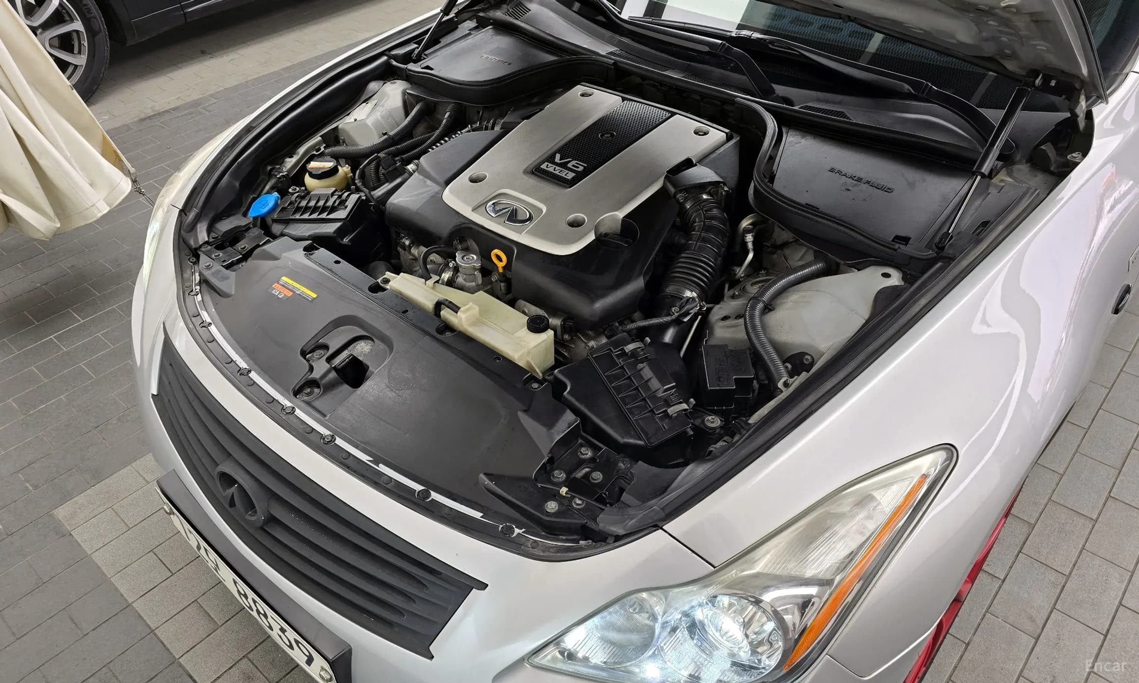G37