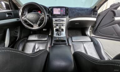 G37