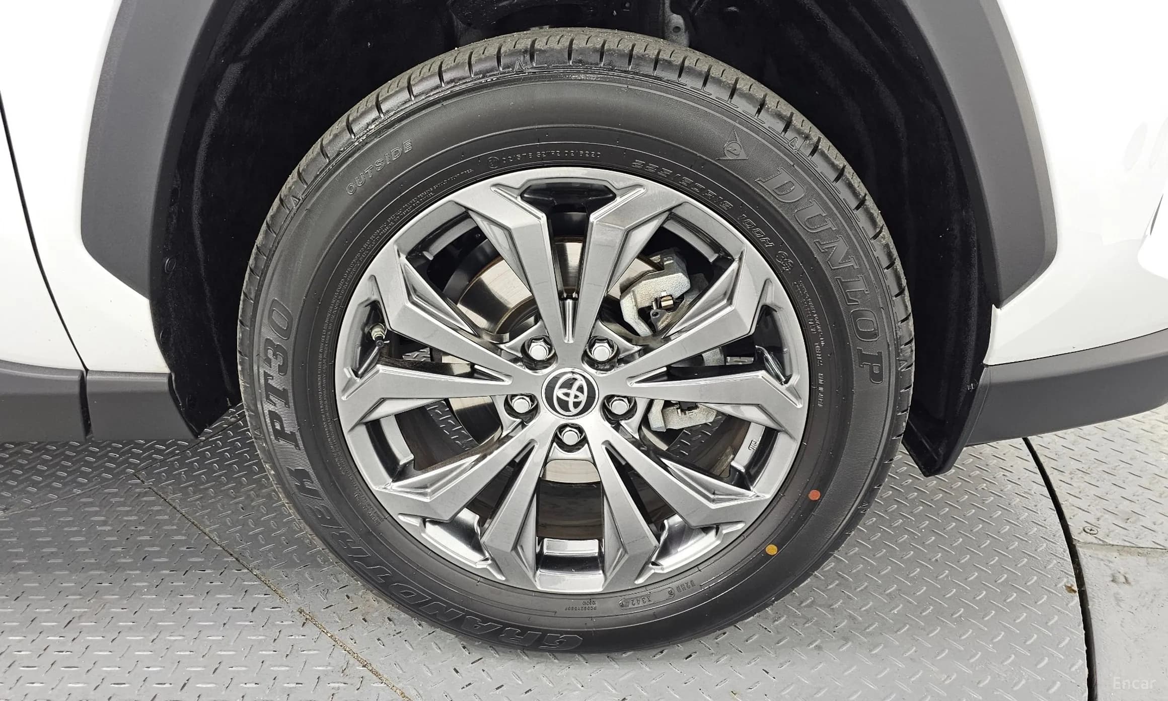RAV4 5th Generation