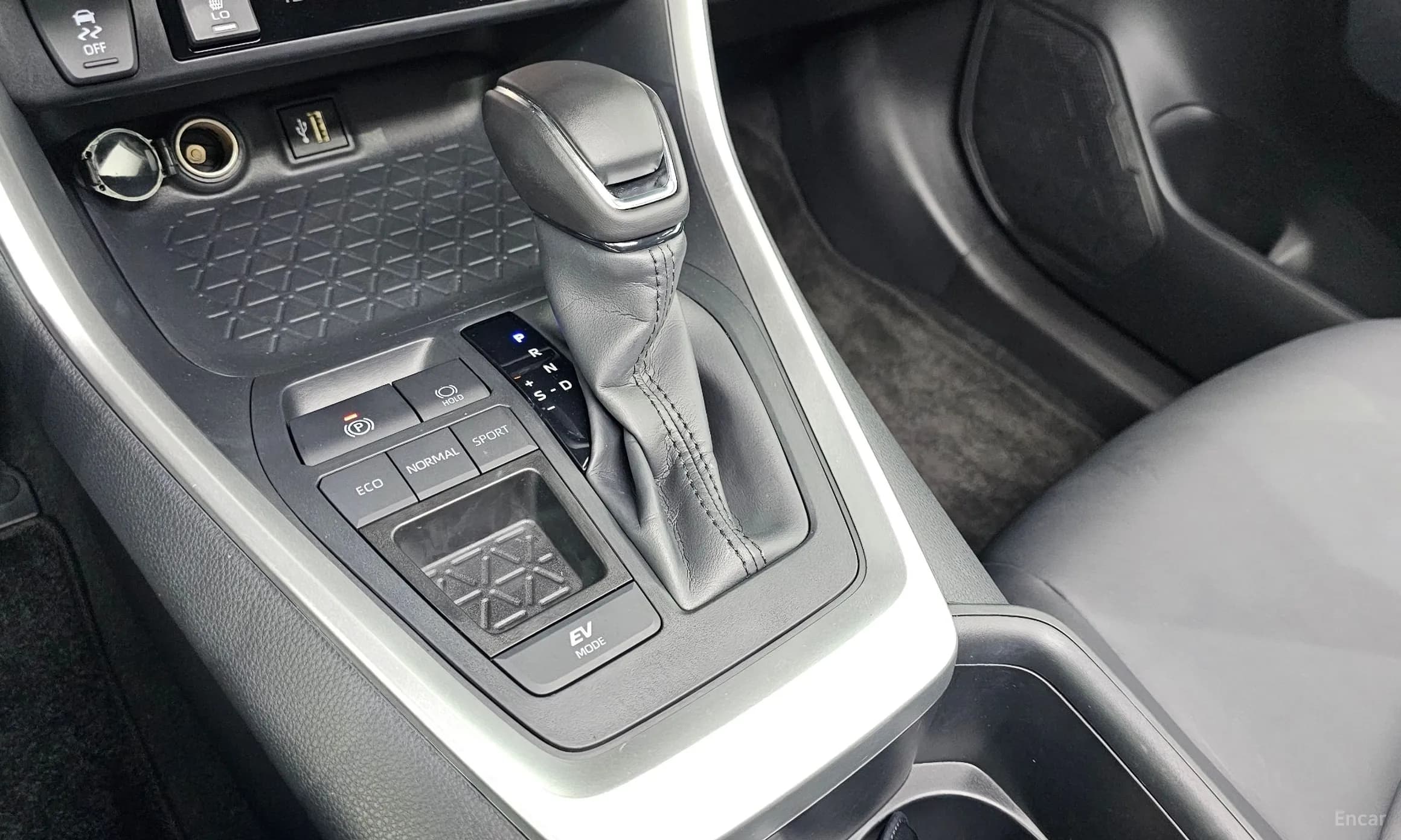 RAV4 5th Generation