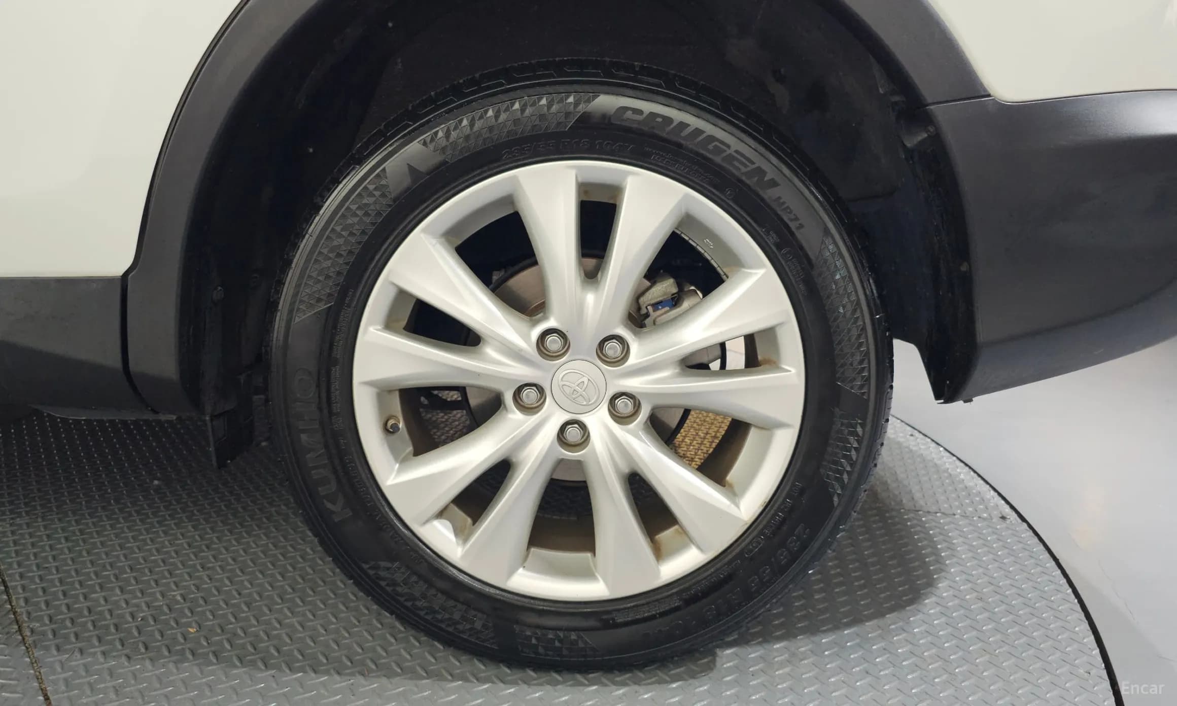 RAV4