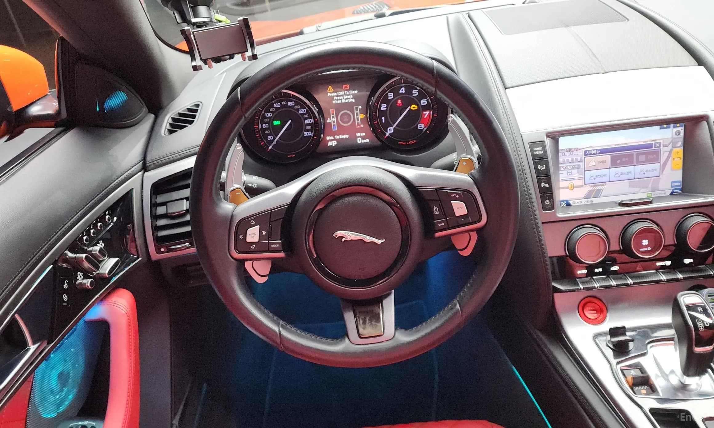F-TYPE