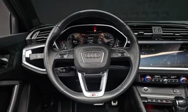 Q3 (F3)