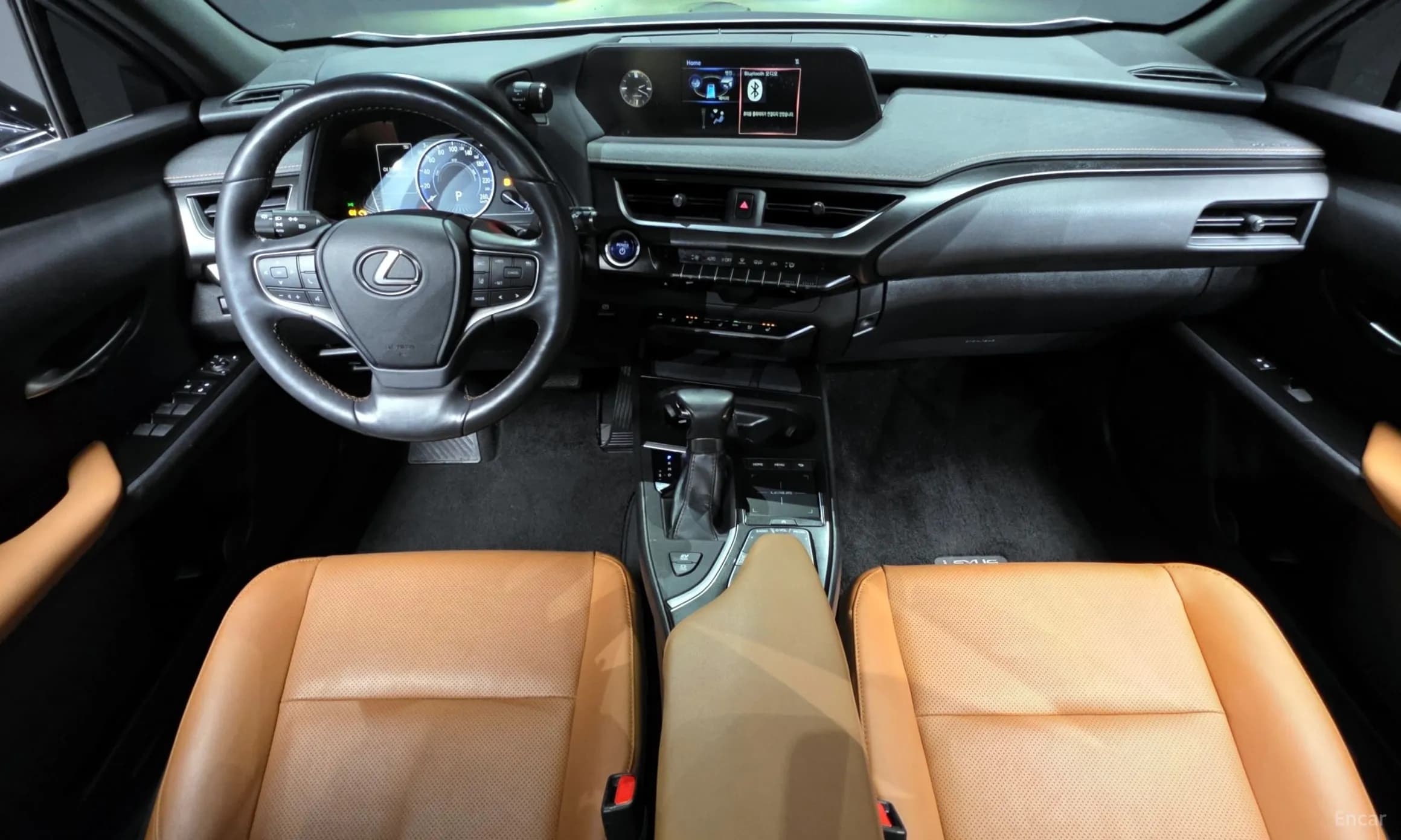 UX250h