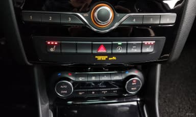 Q30