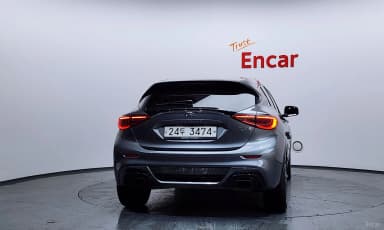 Q30