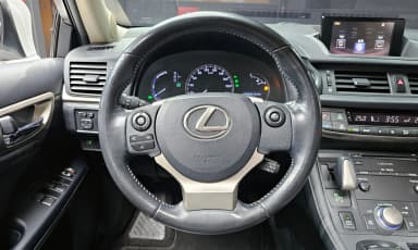 CT200h