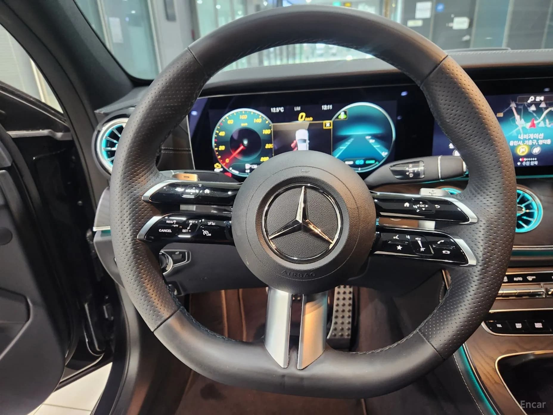 E-Class W213
