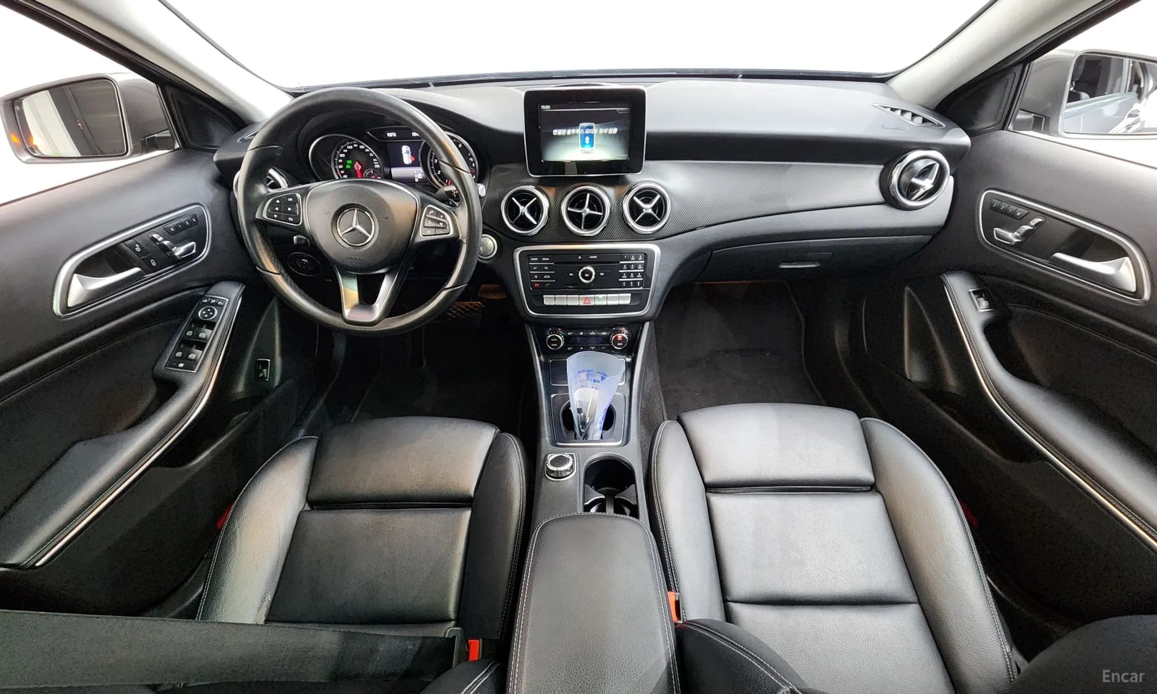 GLA-Class X156