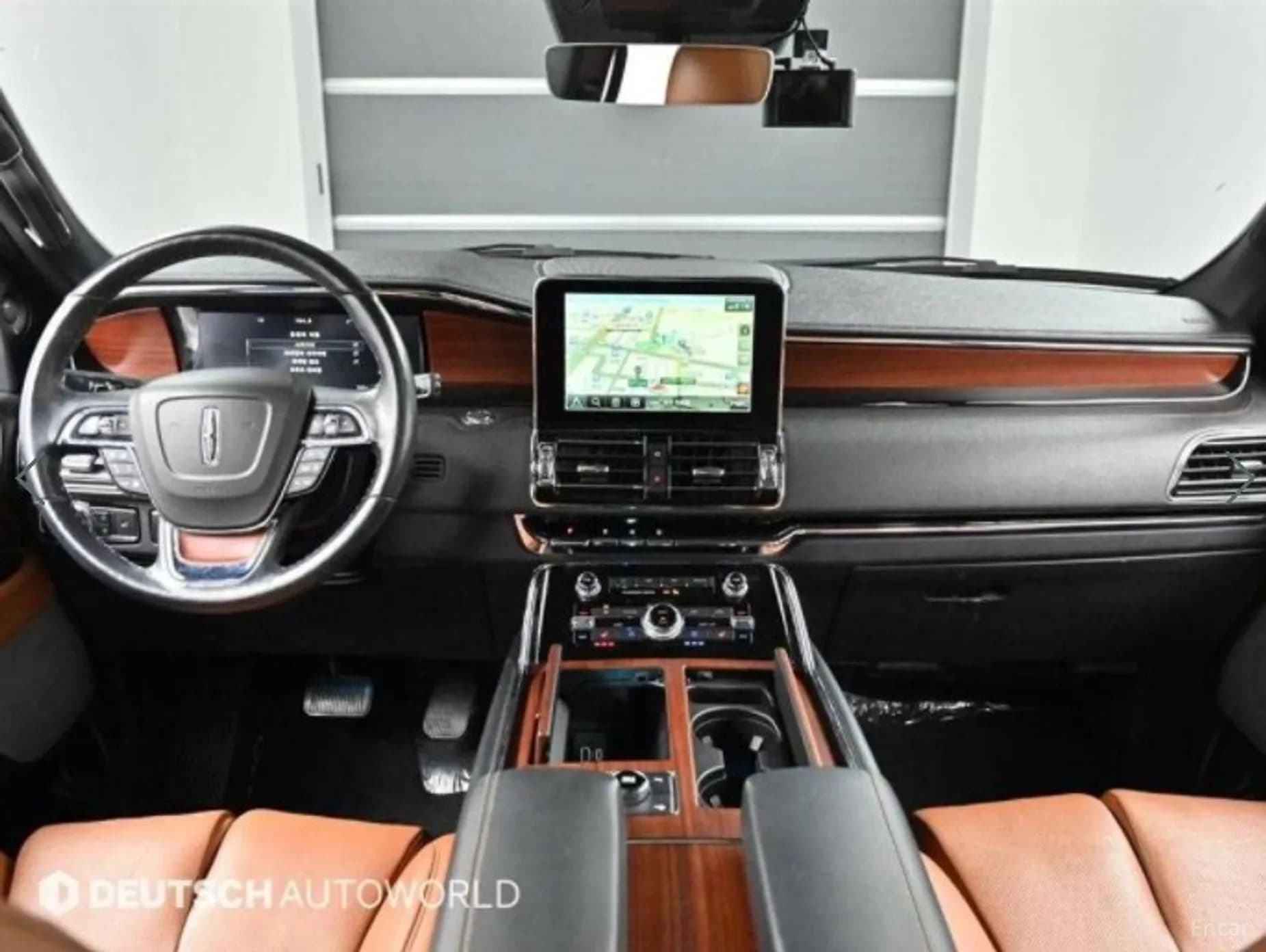 Navigator 4th generation