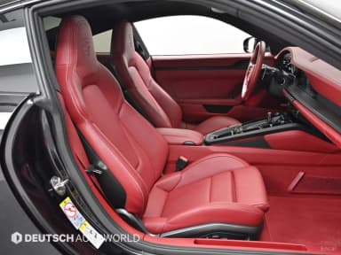 911 (992)