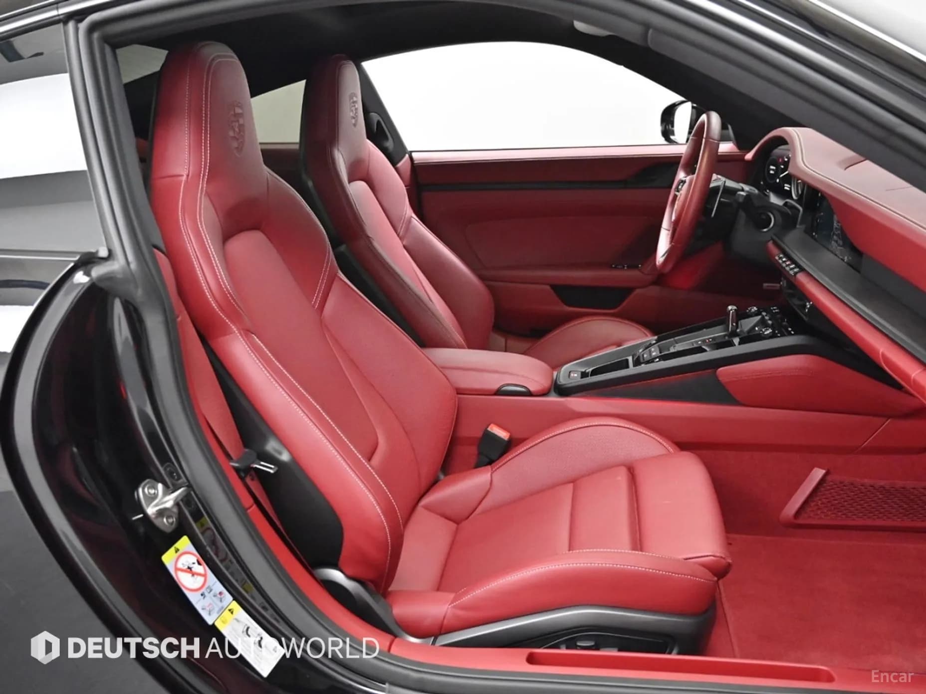 911 (992)