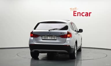 X1 (E84)