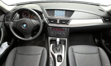 X1 (E84)