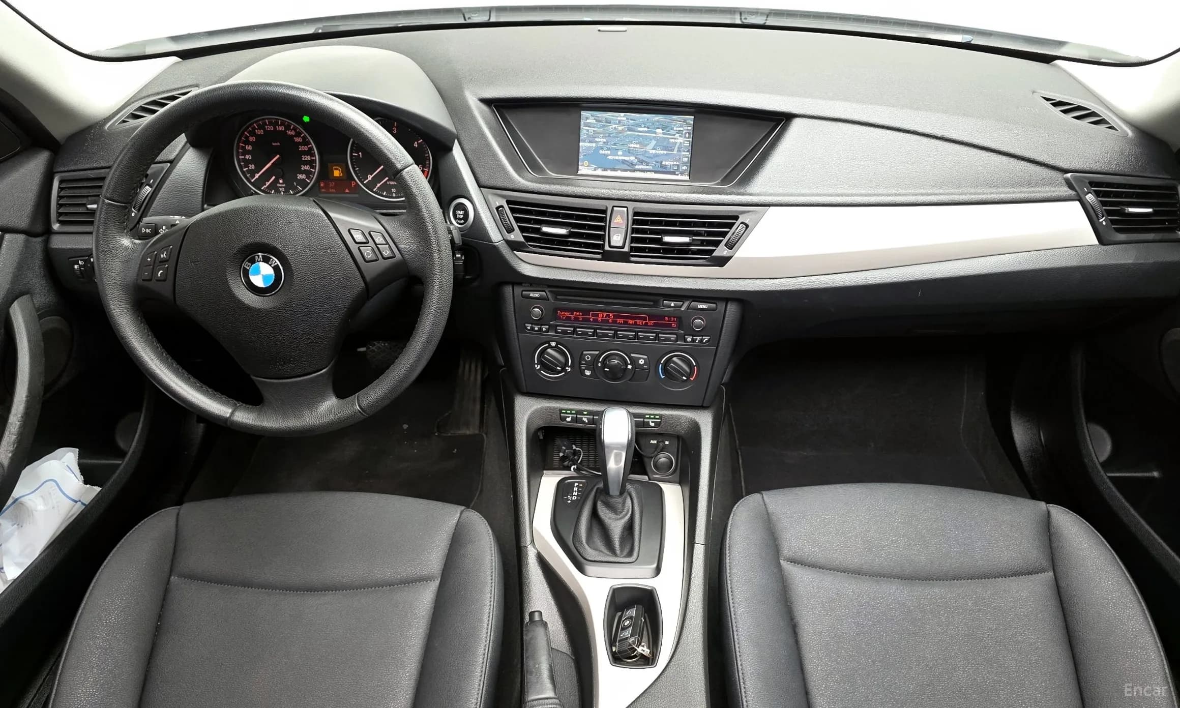 X1 (E84)