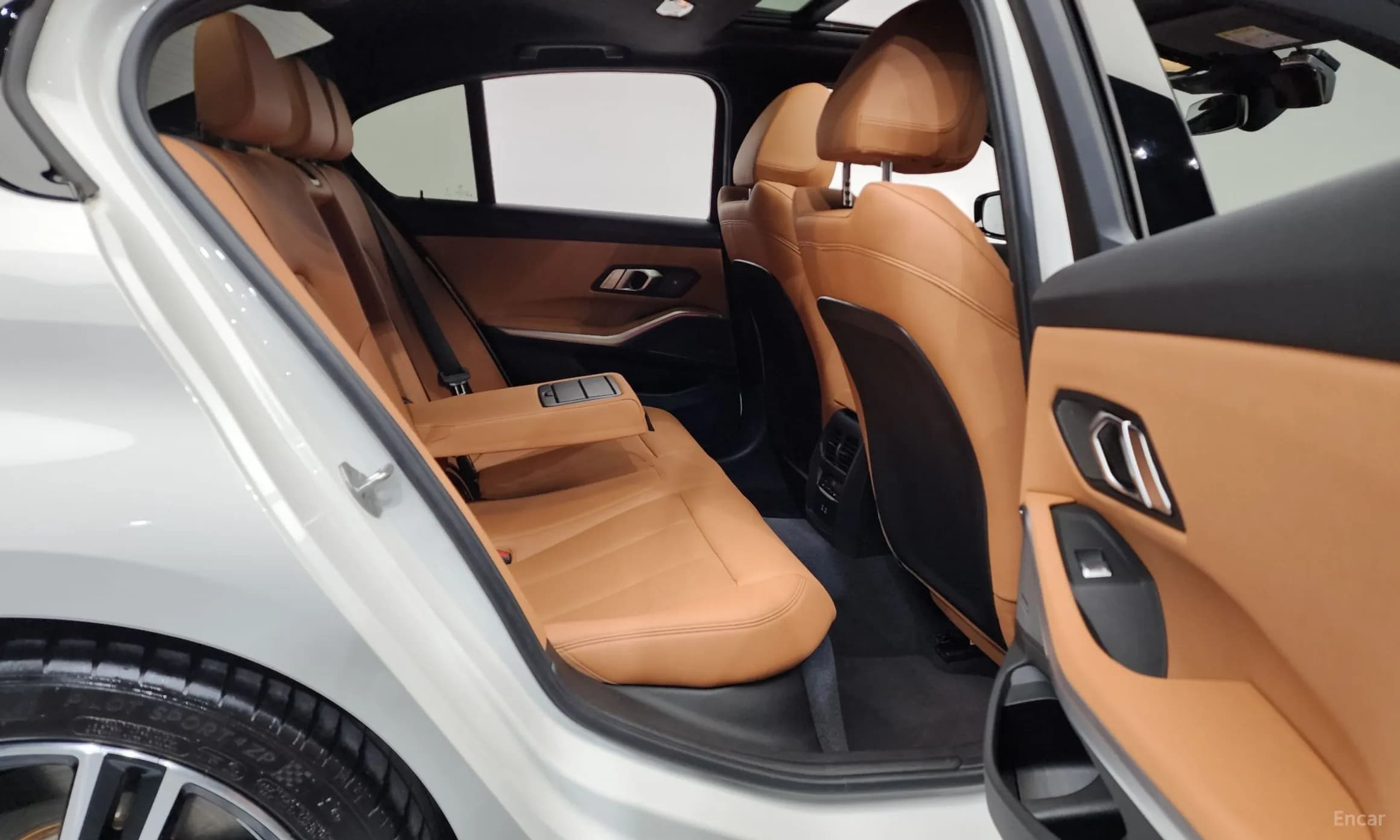 3 Series (G20)