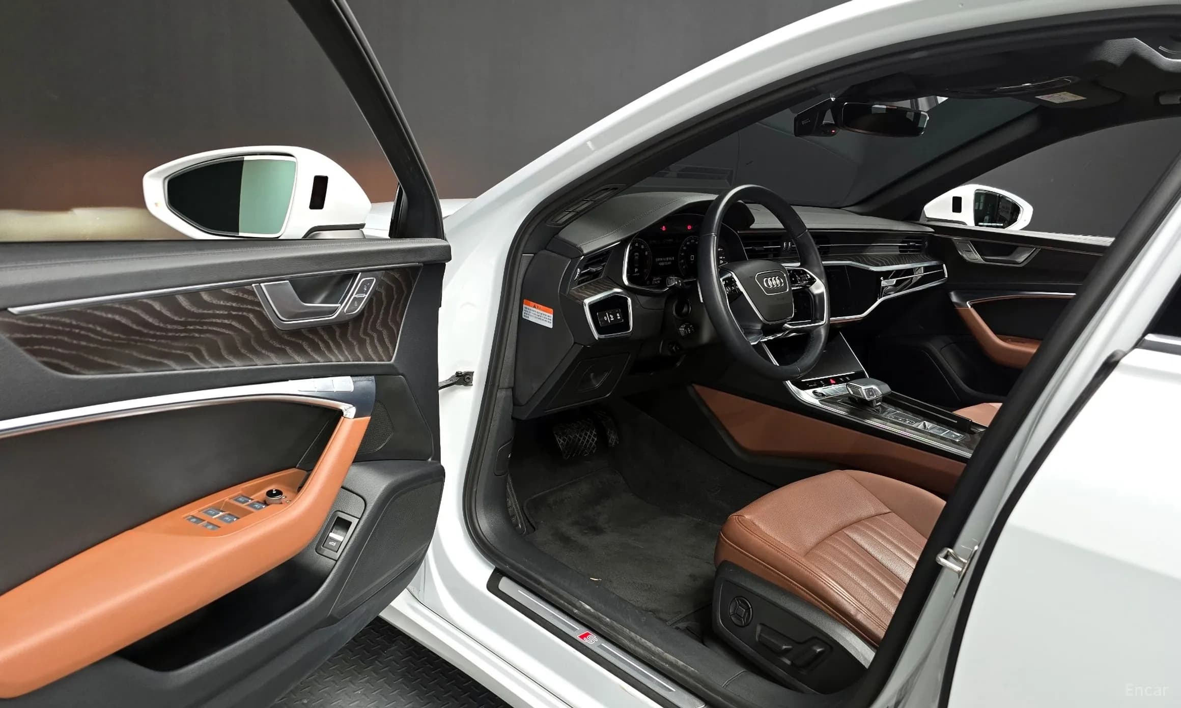 A6 (C8)