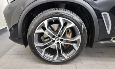 X5 (G05)