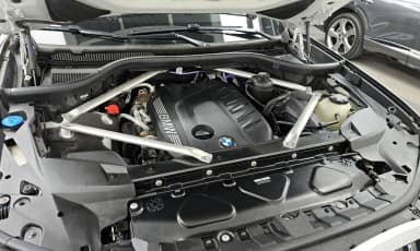 X7 (G07)