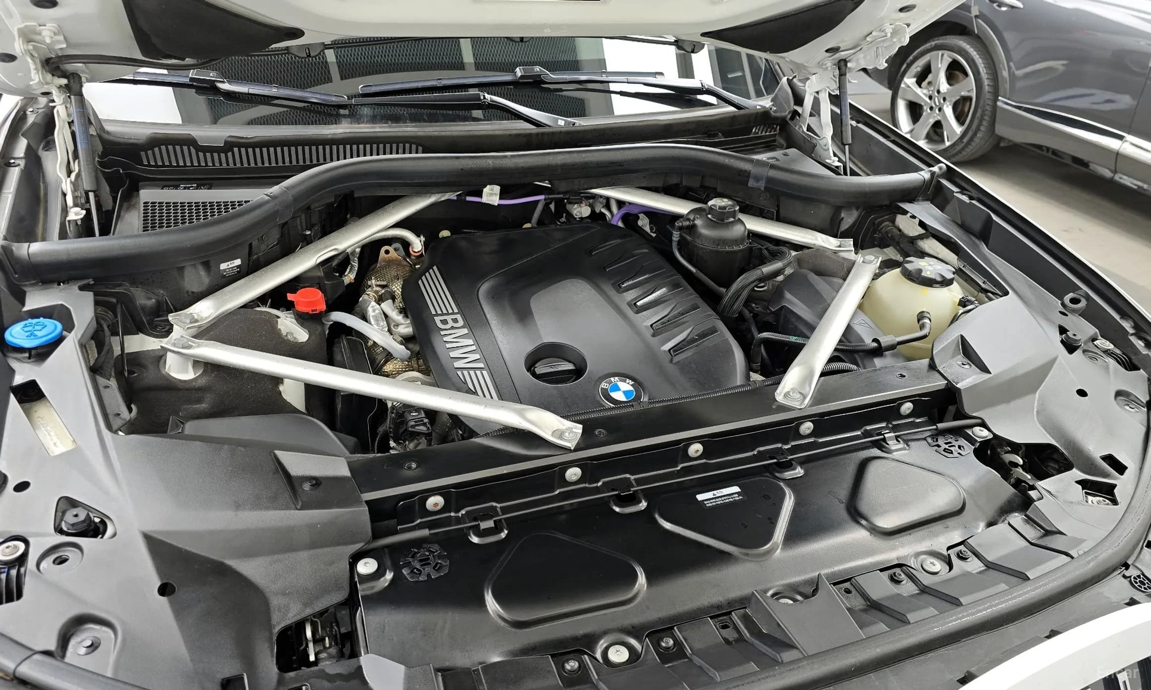 X7 (G07)
