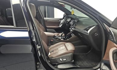 X4 (G02)