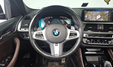 X4 (G02)
