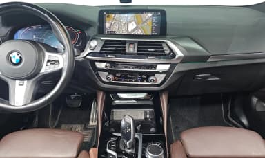 X4 (G02)