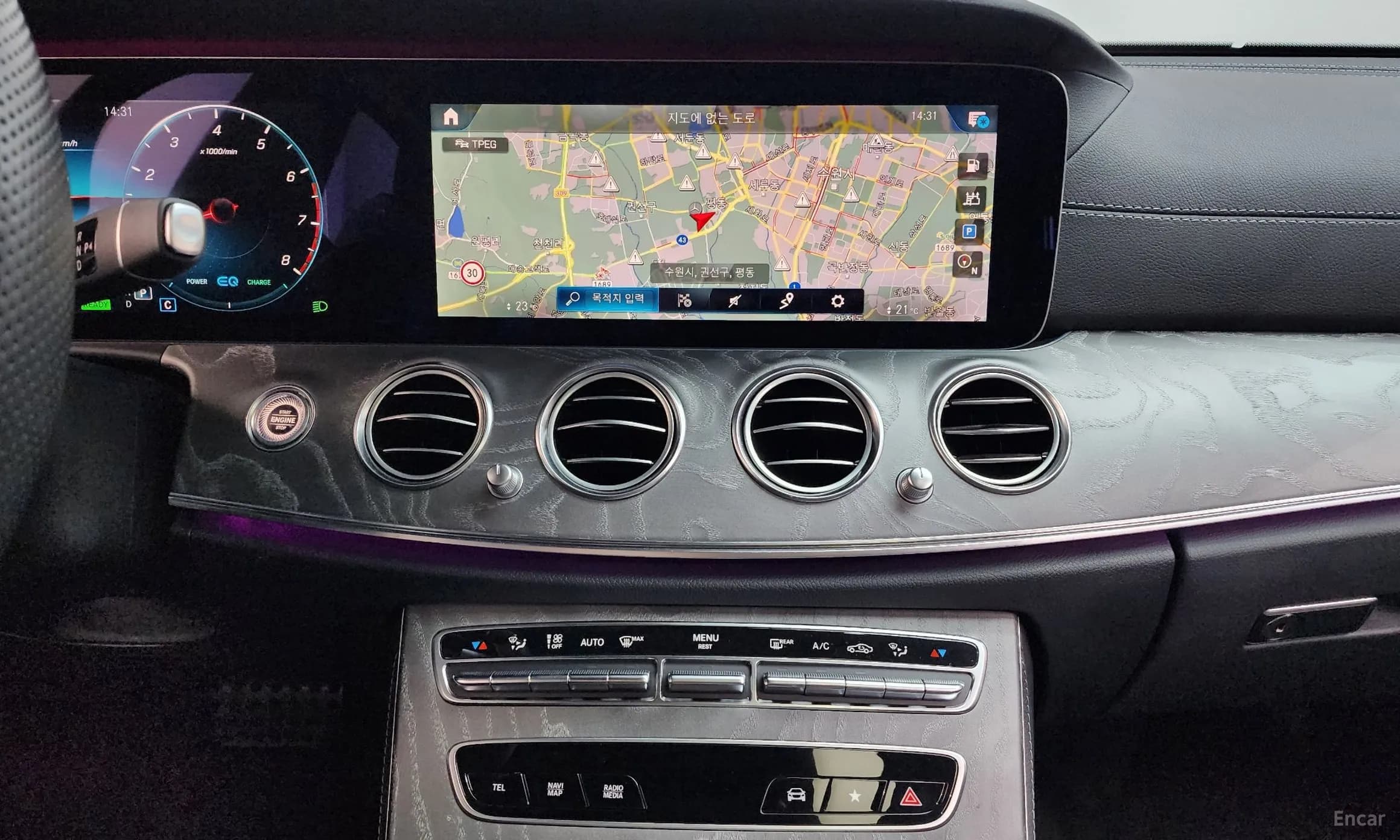 E-Class W213