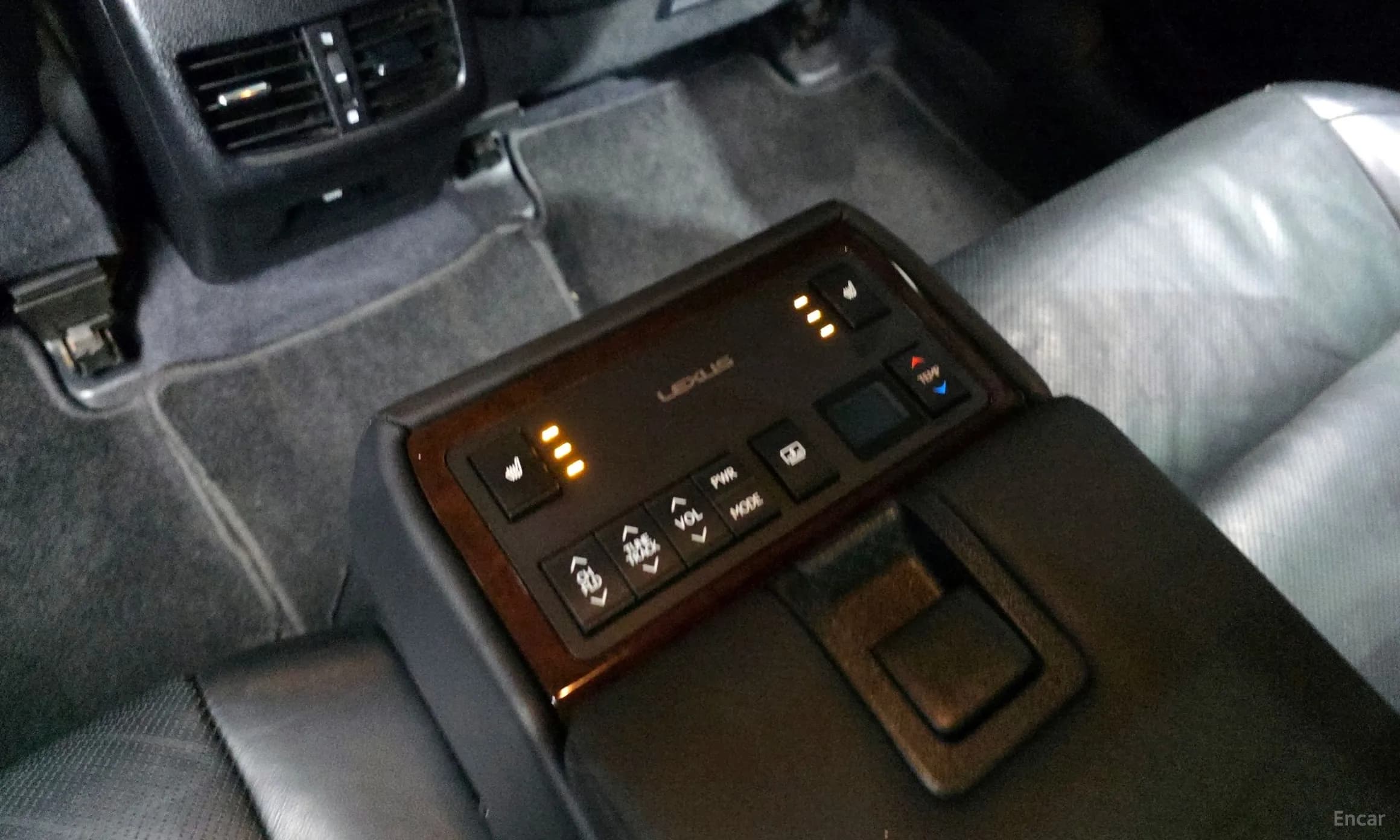 New ES300h