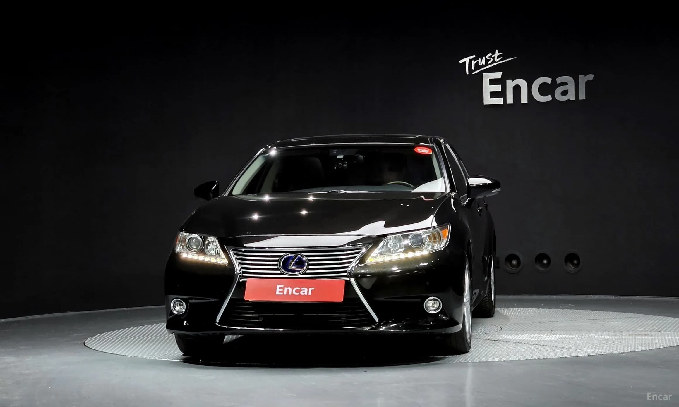 New ES300h