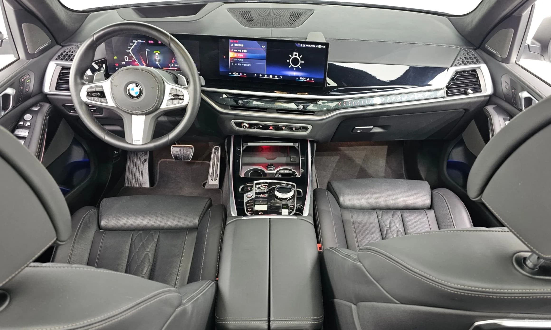 X7 (G07)