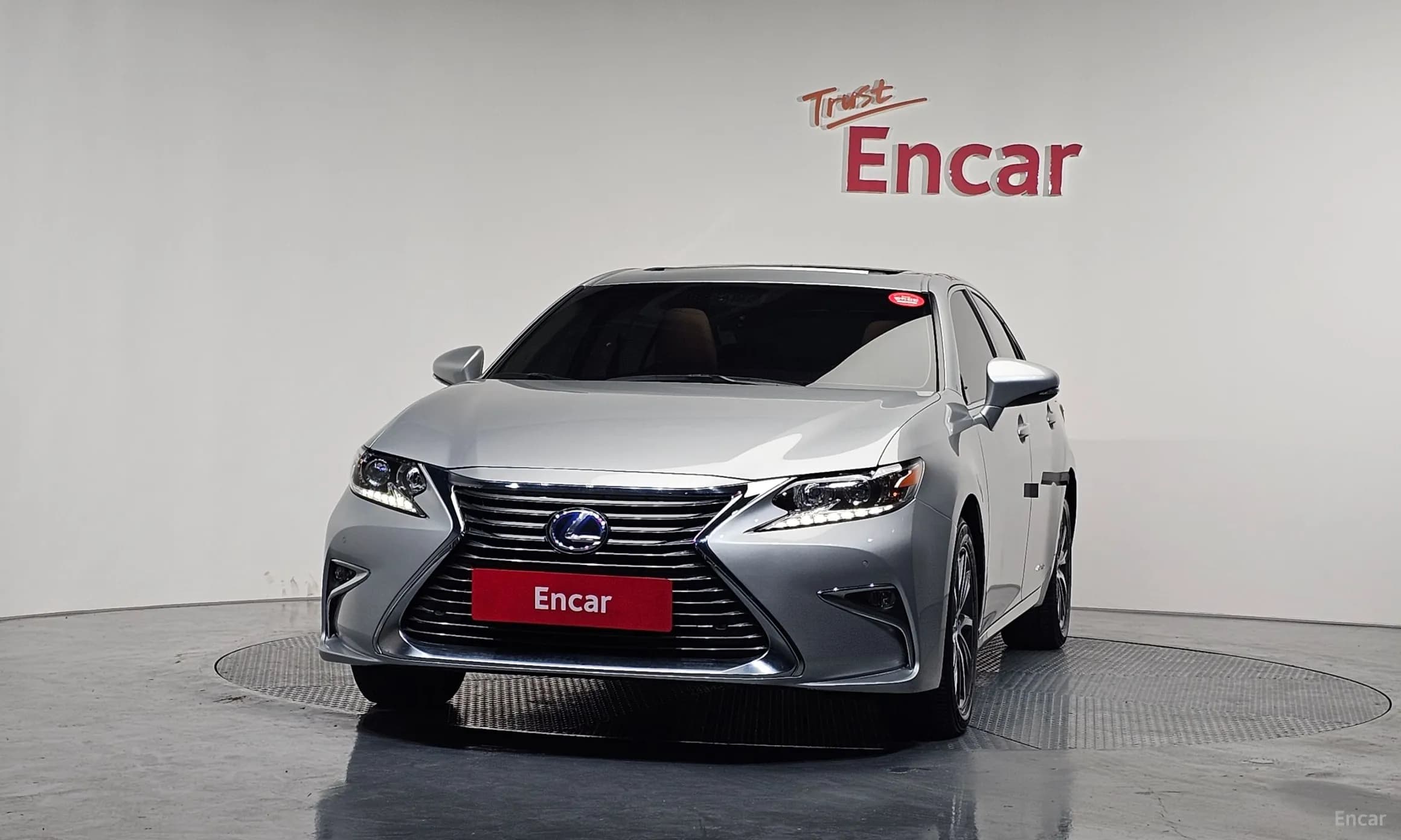 New ES300h