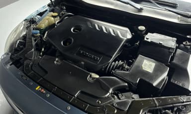 V40