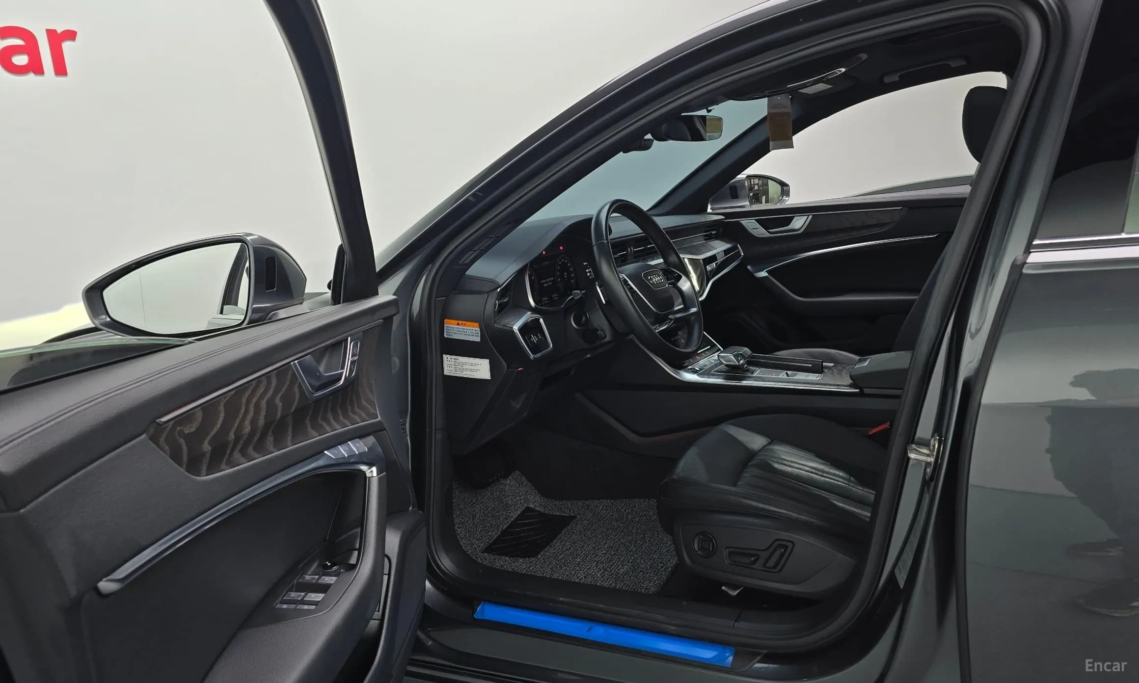 A6 (C8)