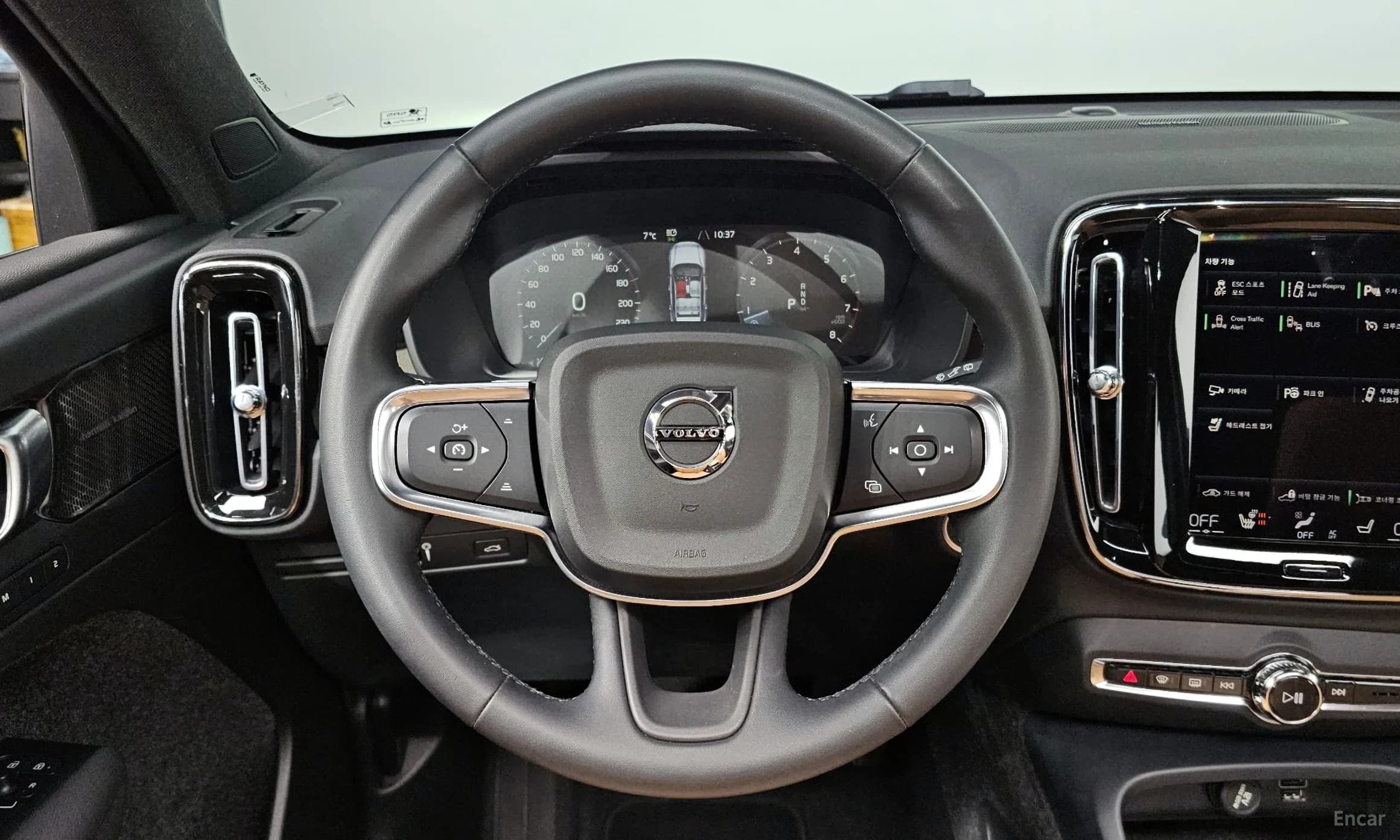 XC40