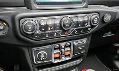 Wrangler (JL)