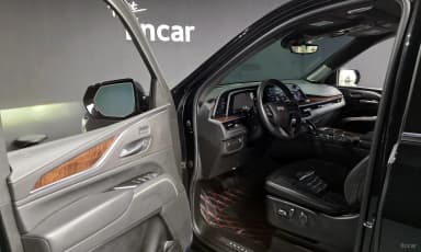 Escalade 5th Generation
