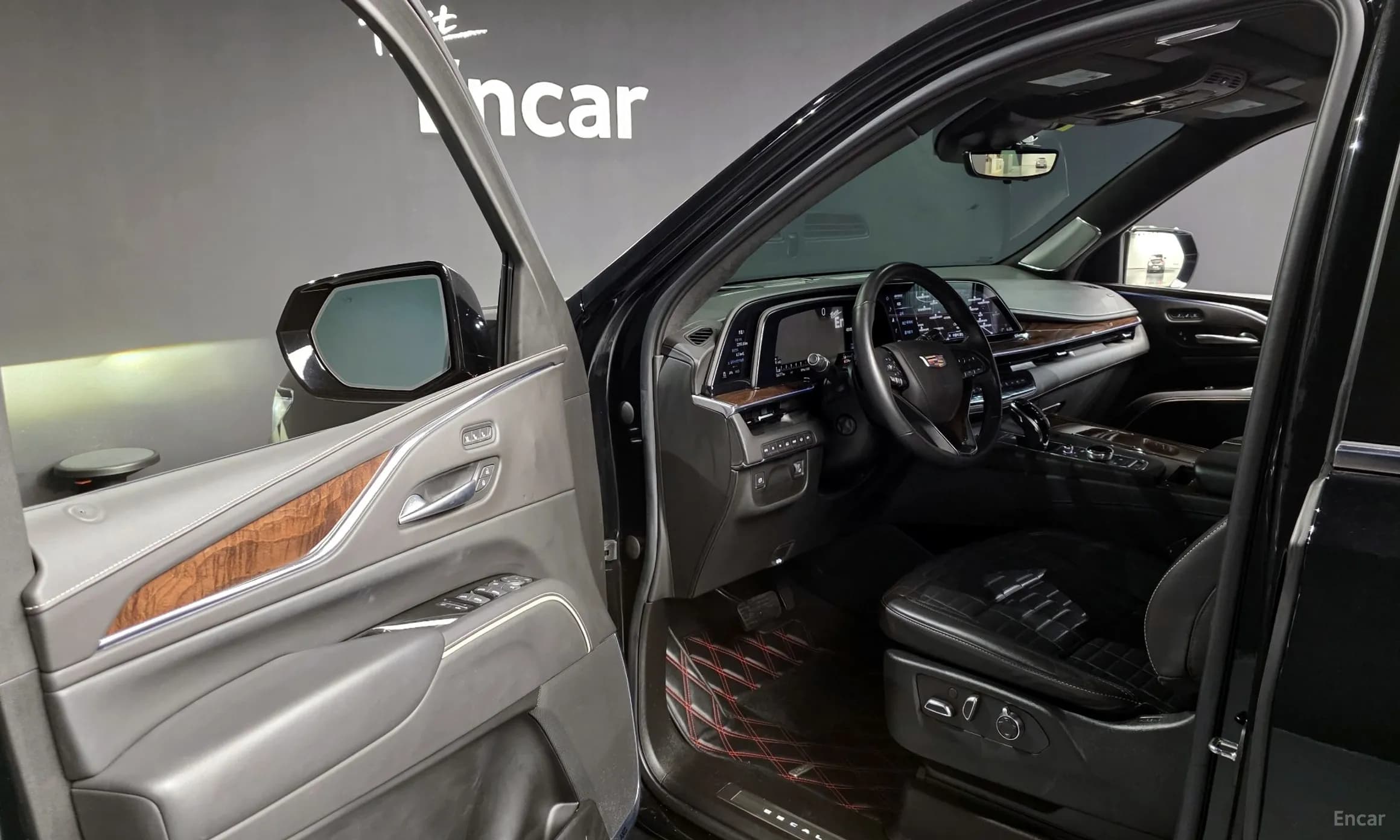 Escalade 5th Generation