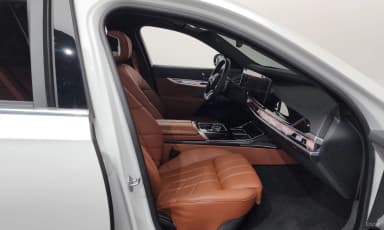 7 Series (G70)