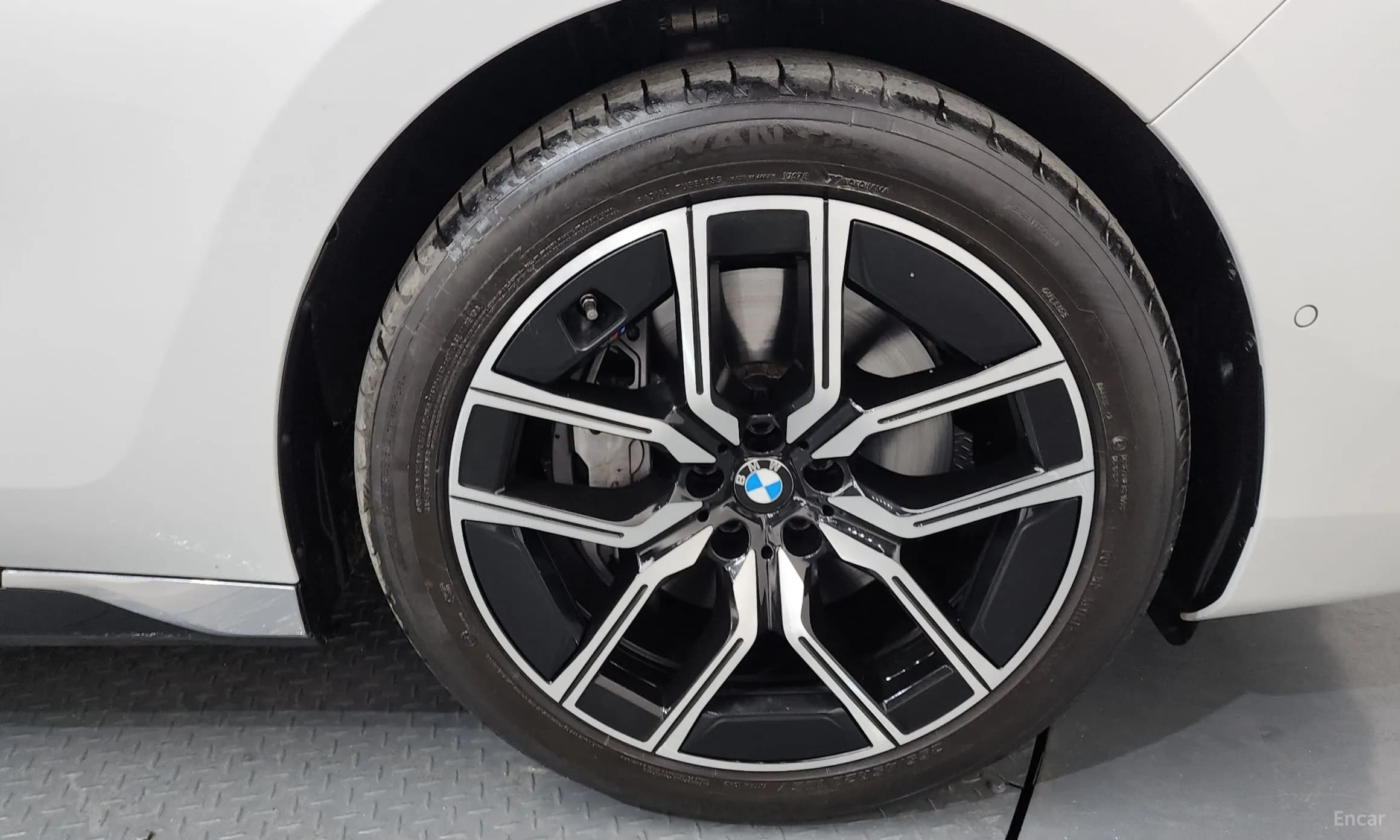 7 Series (G70)