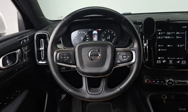 XC40