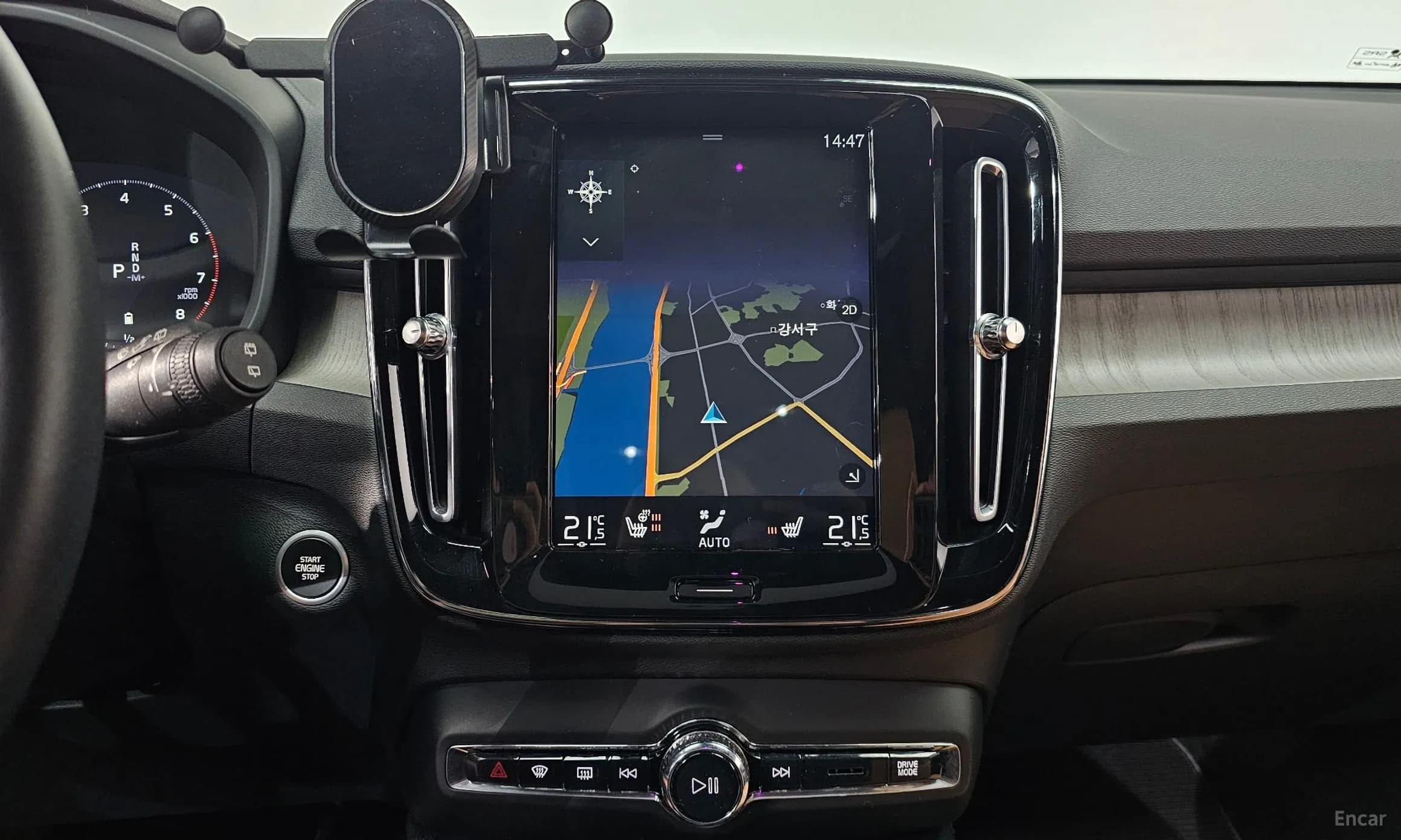 XC40