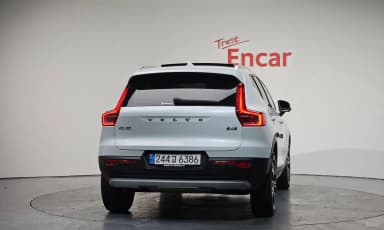 XC40